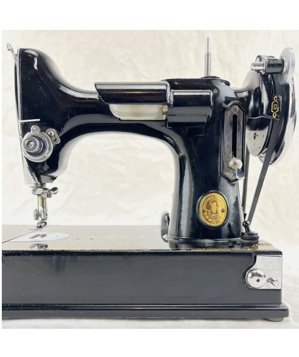 221 Featherweight Sewing Machine – Lightweight, Serviced, with Case & Accessories